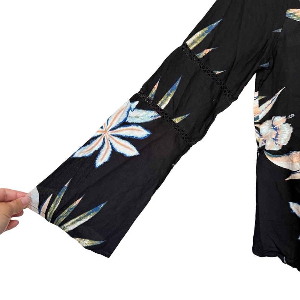 NWT Roxy Floral Top - Picture 8 of 12